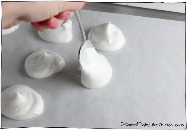 Vegan Meringue Cookies are made using the water that is leftover from a can of chickpeas! Tastes even better than egg white meringues, and you get to use something that would otherwise be thrown out. So cool! #vegan #eggfree