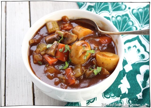 Vegan Irish Stew! Perfect for St. Patrick's Day. Hearty vegetables in a rich, earthy, thick stout beer broth. It's a stick to your ribs kinda stew! #itdoesnttastelikechicken