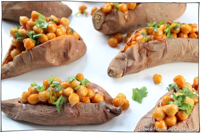 Buffalo Chickpeas Stuffed Sweet Potatoes! The spicy, silky, tangy, sizzle of bufflao sauce coated chickpeas, combined with the sweet, creamy, fluffy sweet potatoes. YUM. An easy vegan, vegetarian, and gluten free dish. #itdoesnttastelikechicken 