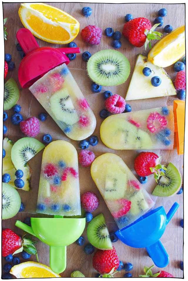 25 Vegan Popsicle Recipes that you need to make this summer! Creamy, fruity, chocolatey, layered, swirled, prizes inside, this collection has got it all. Dairy-free. #itdoesnttastelikechicken
