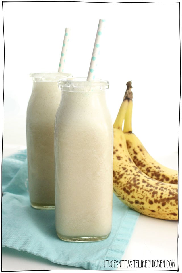 Banana milk - 2 Ingredients! Just water and bananas to make this easy vegan milk substitute. A great recipe to have on hand for when you run out of milk. Tastes great on cereal, oatmeal, for dipping cookies, in baked goods, in hot chocolate, or anywhere that could use a touch of sweet creaminess. #itdoesnttastelikechicken #vegan #dairyfree #nondairy