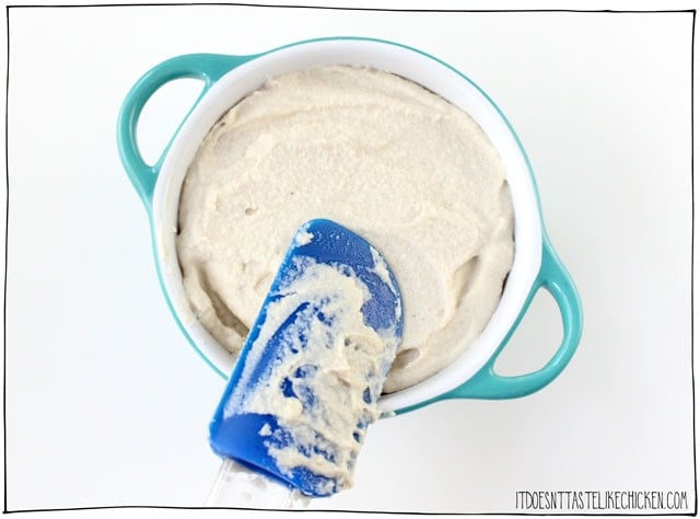 Vegan Cashew Cream Cheese - 3 ways! 6 ingredient, easy to make, cream cheese plus optional additions so you can make a fruit cream cheese, such as strawberry or pineapple, or a garlic & herb cream cheese. Perfect creamy, slightly tangy, spreadable, vegan cream cheese. Dairy-free. #itdoesnttastelikechicken #veganrecipes #vegancheese #dairyfree