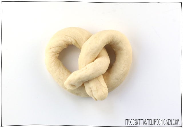 Vegan Buttery Soft Pretzels! Golden crust, soft and chewy, salty and buttery, everything a good pretzel should be. Great for making ahead and freezing for later. #itdoesnttastelikechicken #veganrecipes #veganbaking