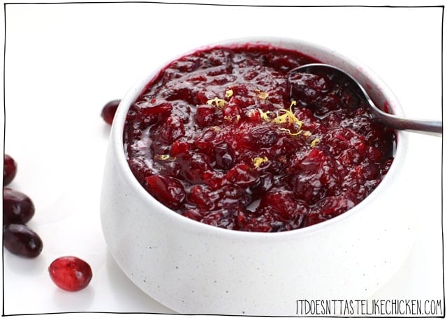 The best easy vegan cranberry sauce! Just 4 ingredients and 15 minutes to make. It's best made ahead of time making this the perfect stress-free addition to your Thanksgiving or Christmas holiday feast. #itdoesnttastelikechicken #veganrecipes #veganthanksgiving