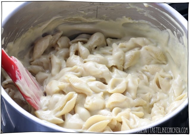 Then just toss the hot pasta into the sauce and be amazed at how creamy this vegan mac and cheese is.
