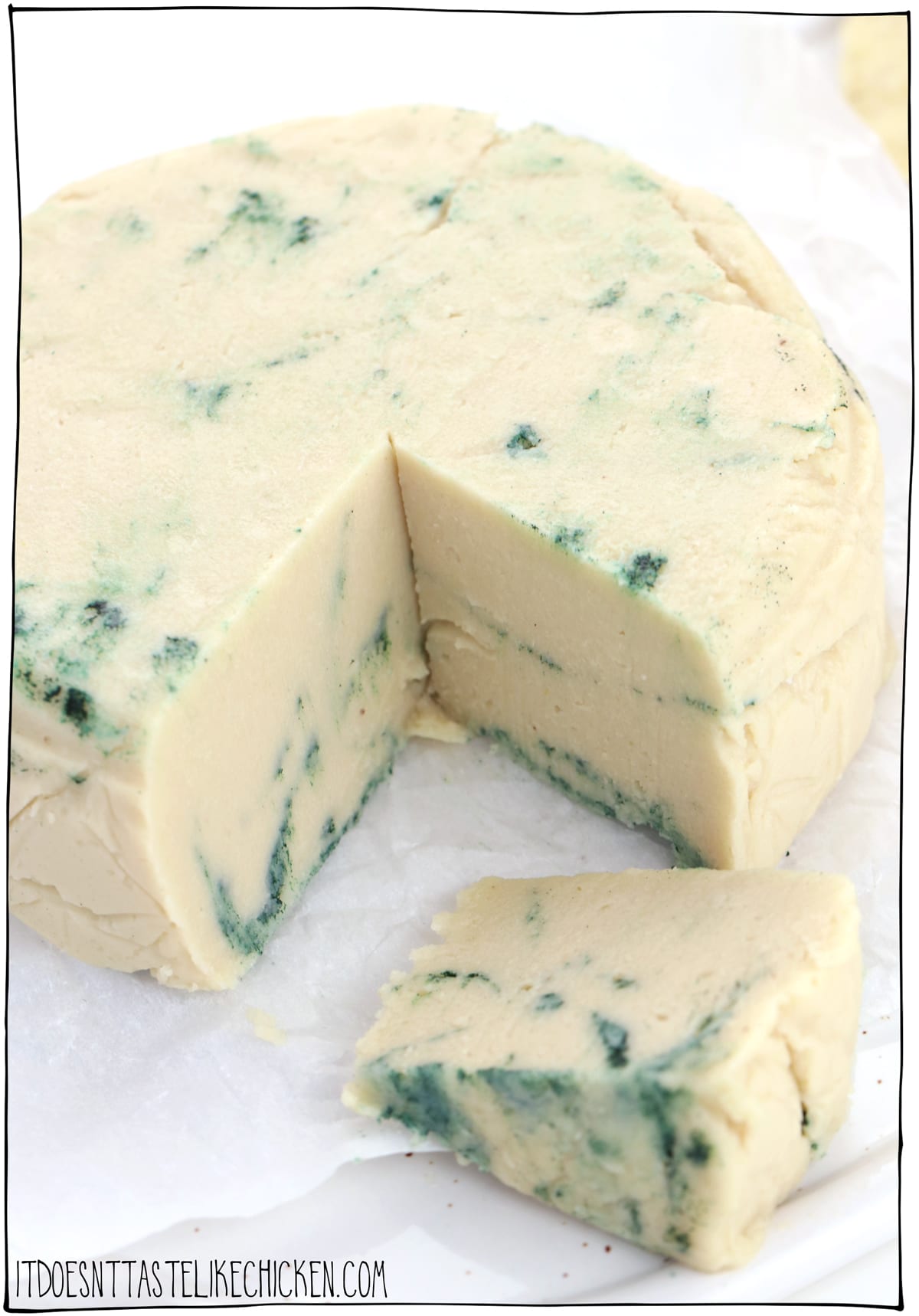 Easy Vegan Blue Cheese Recipe! Just 8 ingredients, 20 minutes to make (plus chilling time), and you can make your own homemade vegan blue cheese! This dairy-free cheese is creamy, tangy, got that funky kick to it, and even has the pretty green and blue veins throughout. #itdoesnttastelikechicken #veganrecipes #vegancheese
