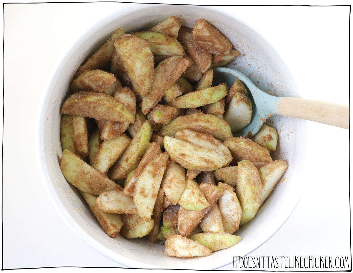 toss the apples with pumpkin pie spice and sugar!