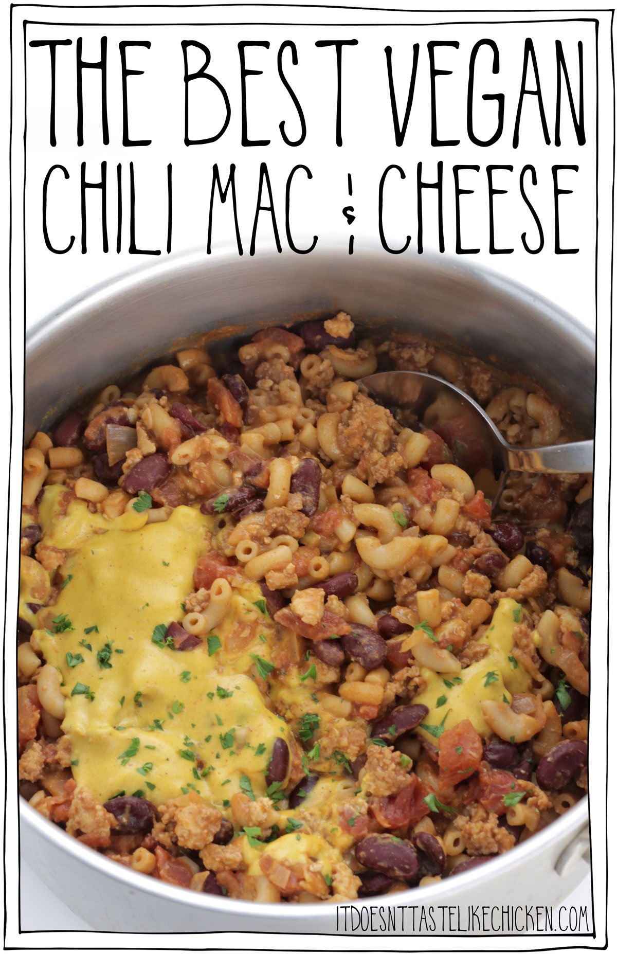 The Best Vegan Chili Mac and Cheese! Hearty, vegan meaty, vegan cheesy, total comfort food bliss! Easy to make and can be made ahead of time. You won't even know it's vegan!! #itdoesnttastelikechicken #veganrecipes