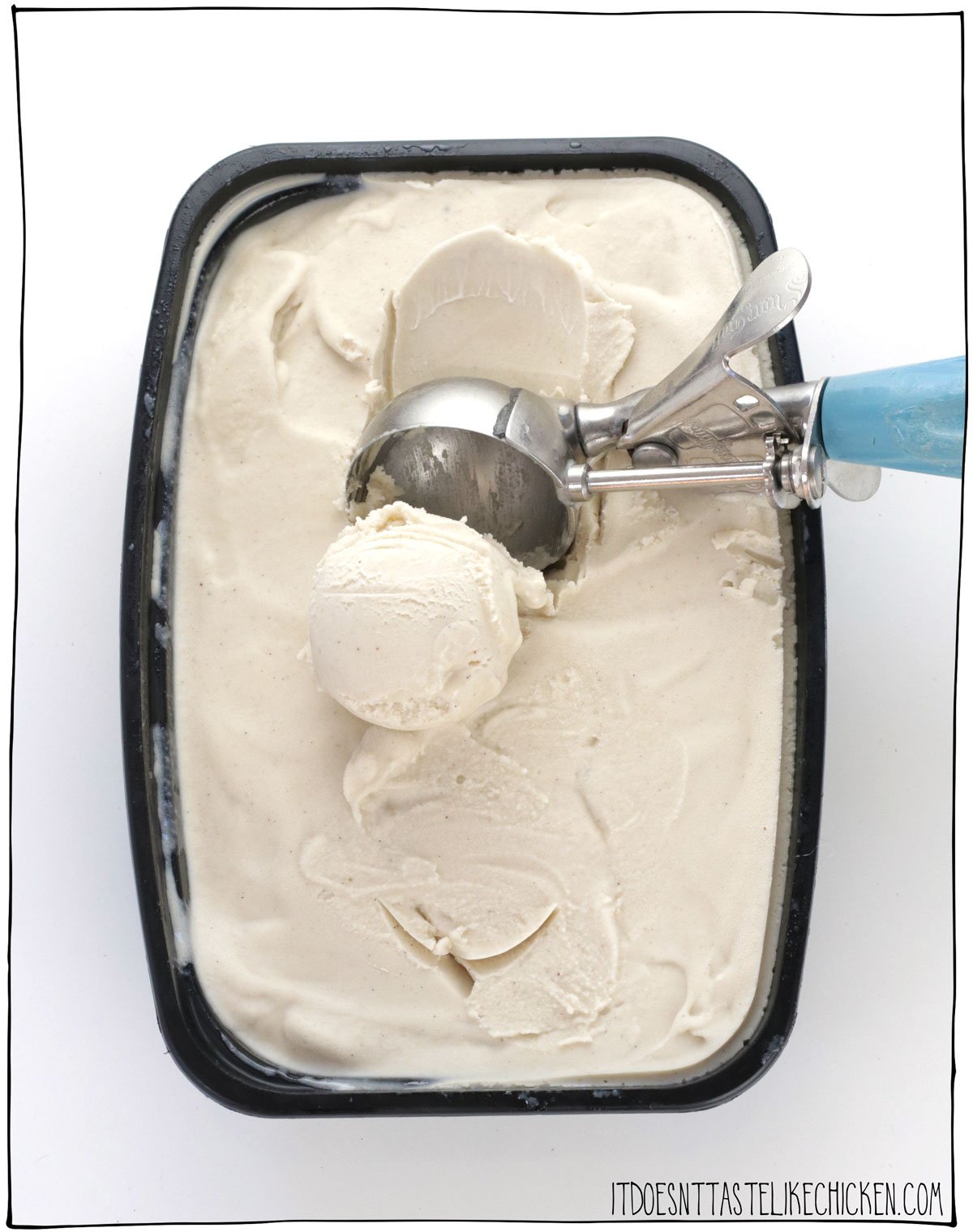 Just 4 ingredients to make the BEST vegan vanilla ice cream! This homemade ice cream recipe is easy to make, super rich and creamy- it's the best ice cream I've ever tasted, vegan or not! #itdoesnttastelikechicken #vegan 
