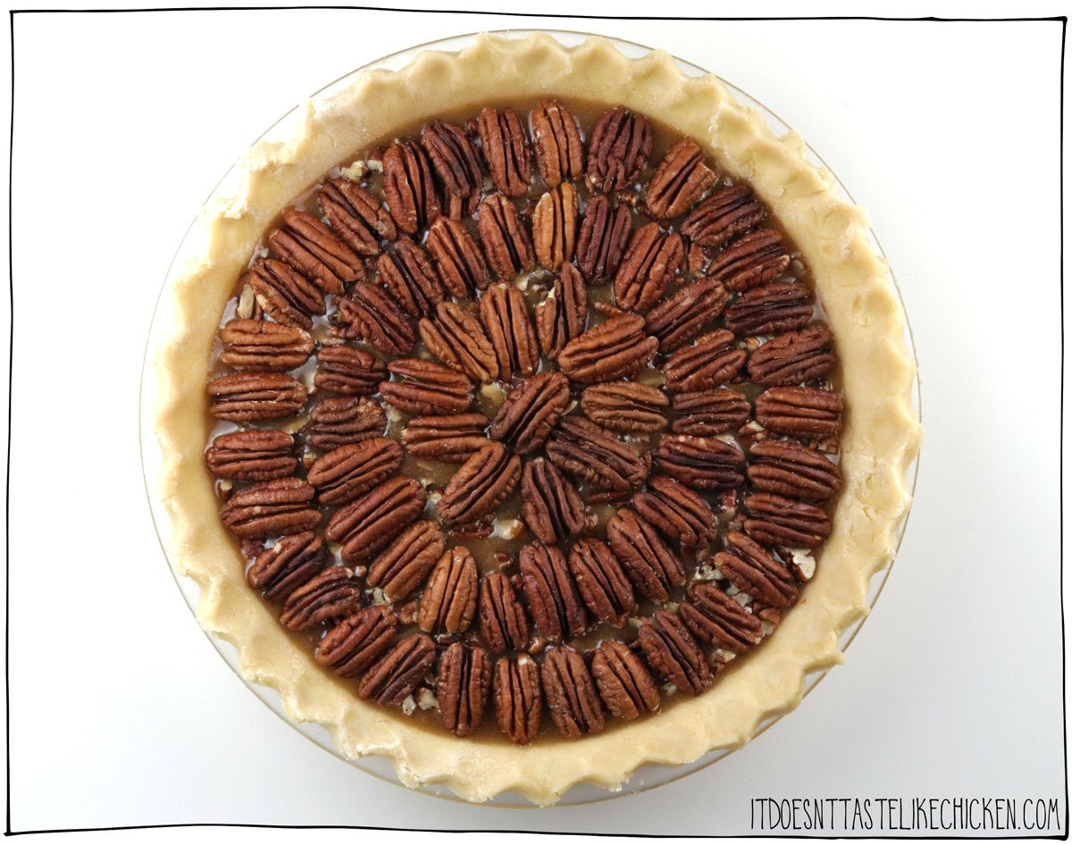 Decorate the pie with the pecan halves