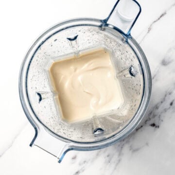 Easy Vegan Sour Cream