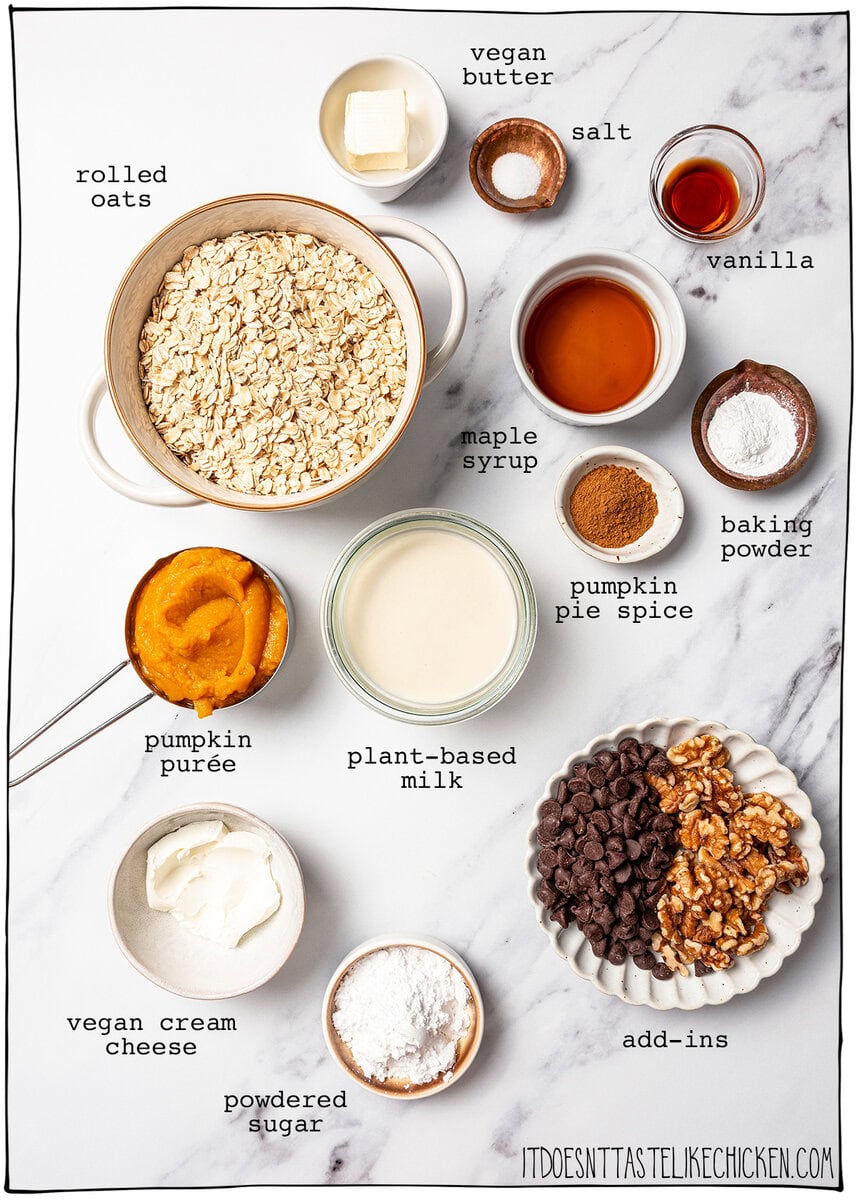Ingredients for vegan pumpkin baked oatmeal.