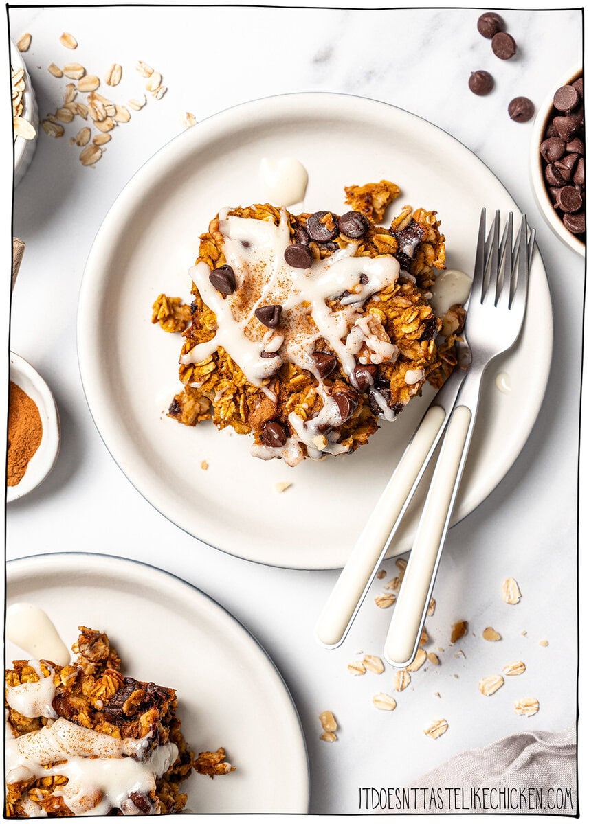 Vegan pumpkin baked oatmeal on plate with two forks.